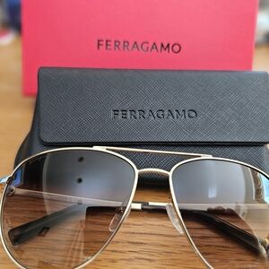 New-Unisex Salvatore Ferragamo Aviator Sunglasses